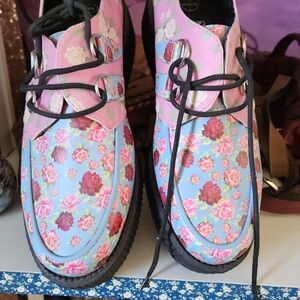 Tuk Creepers Pink And Blue Floral